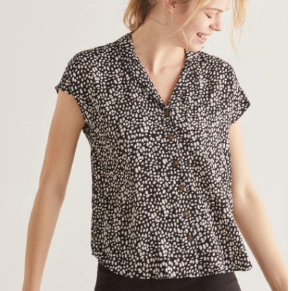 Printed Notch Camp Collar Blouse